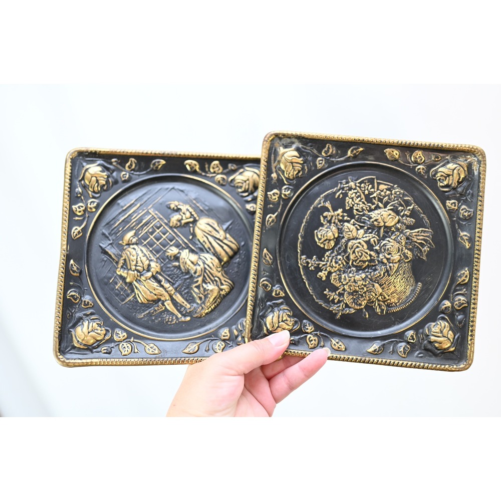 Elpep England Brass Wall Hanging Set of 2 Vintage Embossed Rose Colonial 7x7